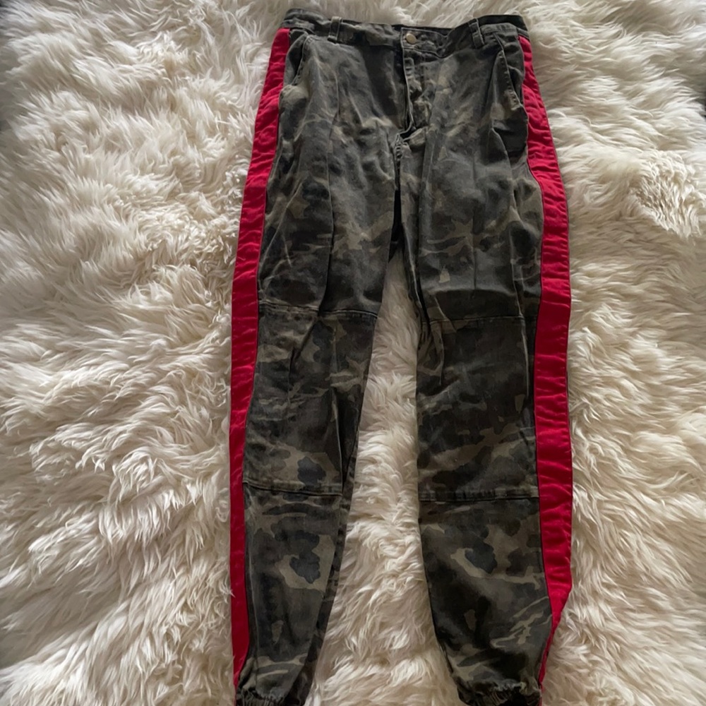 Fashion Nova camo pants